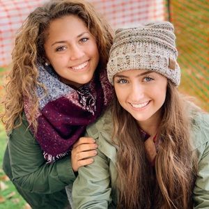 Meet your Posher, Victoria